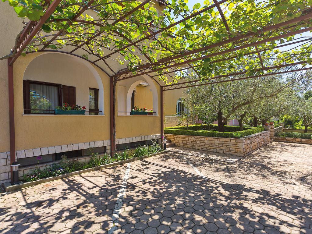 Apartment Korelic Green Garden Porec Exterior photo